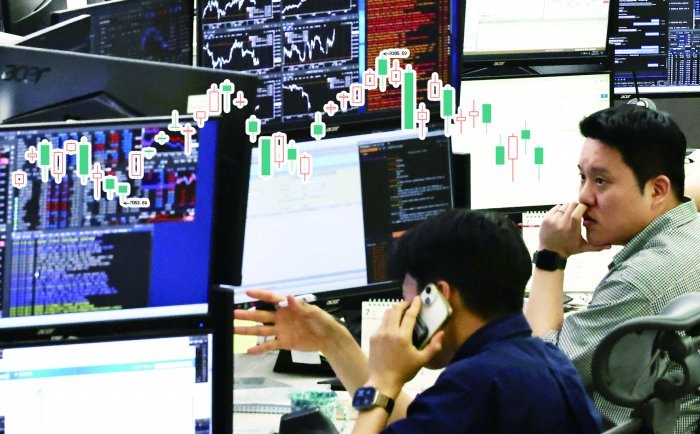 AI盛宴背后:全球股市坐在杠杆“火药桶”上